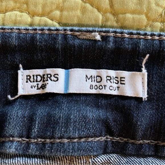 Riders by Lee Mid Rise Boot Cut Jeans * 14 Petite - Picture 4 of 14